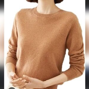 Women's Tan Cashmere Crew Neck Sweater